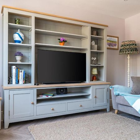Fleming Cottage - Contemporary Cotswold Home Upper Rissington المظهر الخارجي الصورة