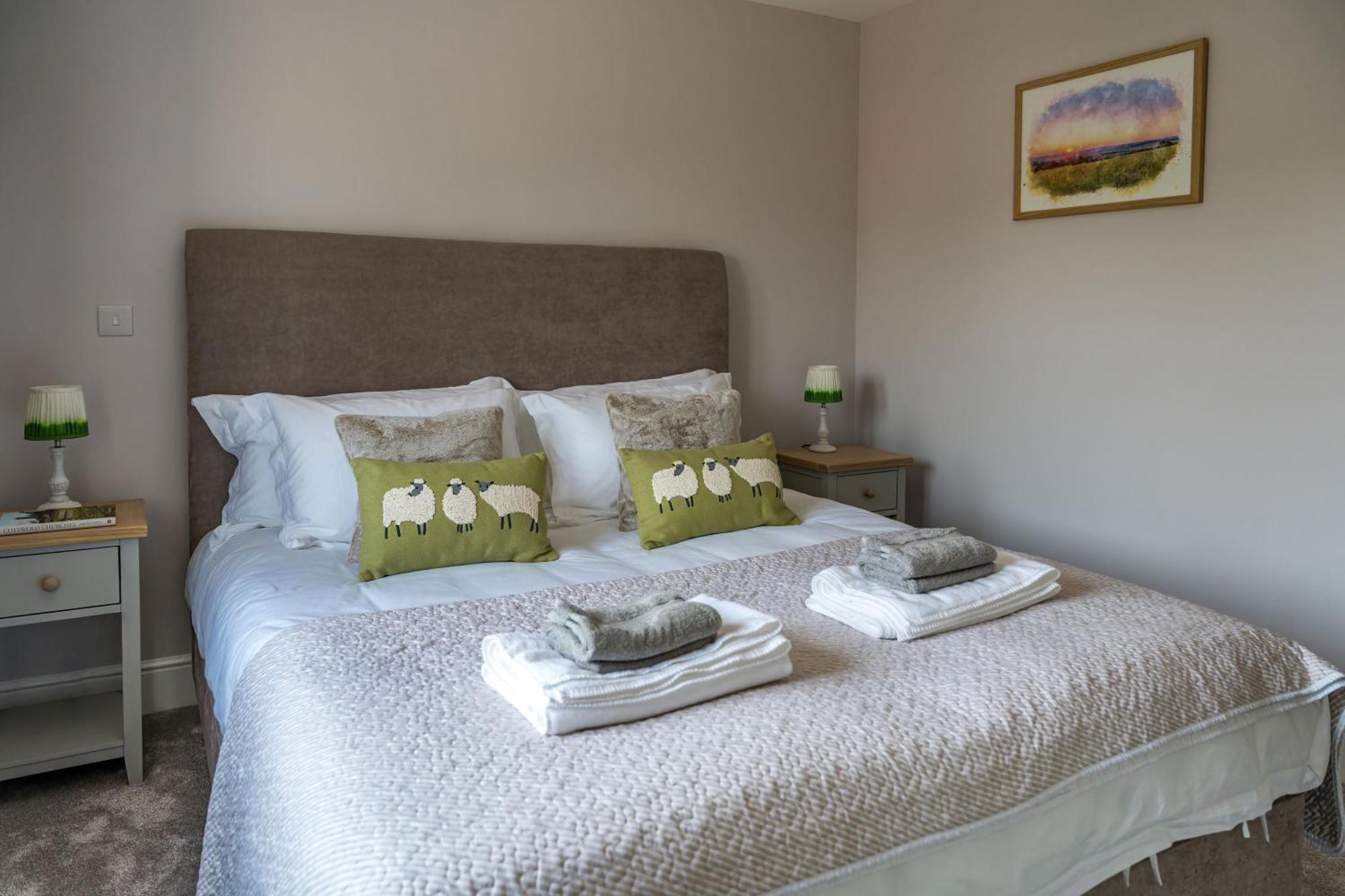 Fleming Cottage - Contemporary Cotswold Home Upper Rissington المظهر الخارجي الصورة