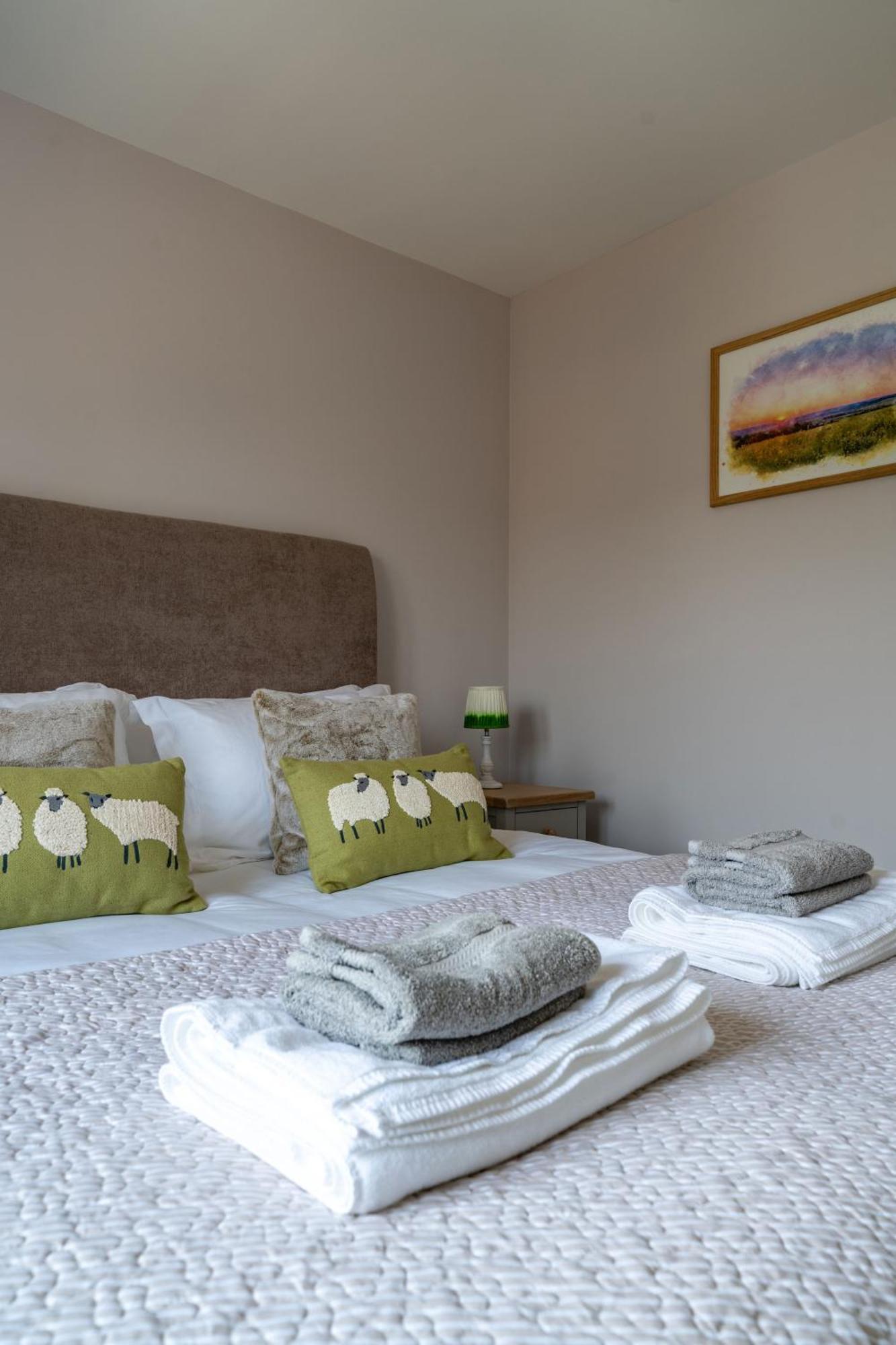 Fleming Cottage - Contemporary Cotswold Home Upper Rissington المظهر الخارجي الصورة