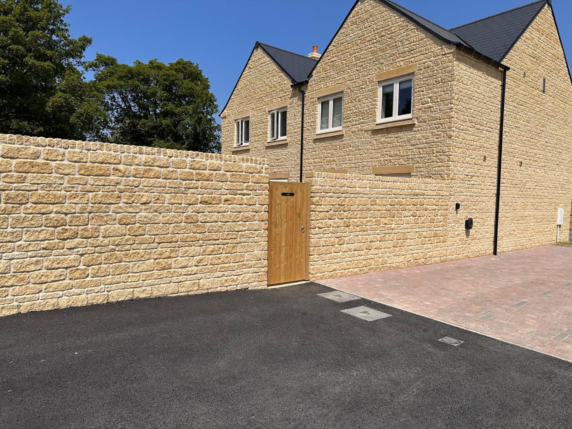 Fleming Cottage - Contemporary Cotswold Home Upper Rissington المظهر الخارجي الصورة